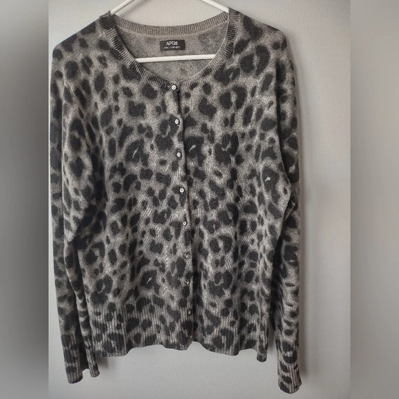 Apt. 9 Sweaters - Apt. 9 women's M  100% gray cashmere leopard print button up long sleeve sweater